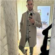 Formateur donne des cours d’économie et gestion niveau bac pro